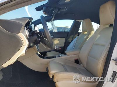 Zdjęcie 7 z 12 samochodu: 2018 MERCEDES-BENZ CLA 250 VIN:WDDSJ4EB6JN683338 - miniatura