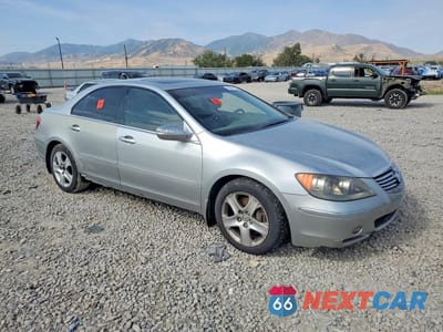 Czwarte zdjęcie samochodu z boku: 2008 ACURA RL VIN:JH4KB16618C002272 - miniatura