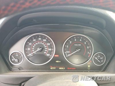 Zdjęcie 9 z 12 samochodu: 2018 BMW 330 XI VIN:WBA8D9C55JEM31437 - miniatura