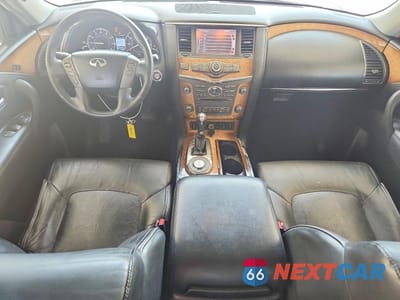 Zdjęcie 8 z 13 samochodu: 2014 INFINITI QX80 BASE VIN:JN8AZ2NF1E9554383 - miniatura