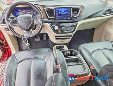 Zdjęcie 8 z 13 samochodu: 2018 CHRYSLER PACIFICA TOURING L VIN:2C4RC1BG5JR233295 - miniatura