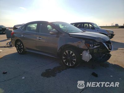 Czwarte zdjęcie samochodu z boku: 2019 NISSAN SENTRA SR VIN:3N1AB7AP9KY412559 - miniatura