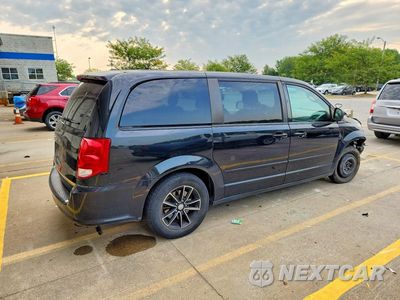 Trzecie zdjęcie samochodu z tyłu: 2015 DODGE GRAND CARAVAN SE VIN:2C4RDGBG5FR668275 - miniatura