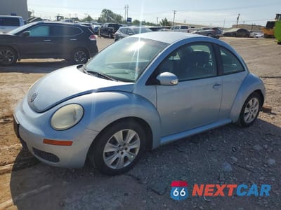 2010 VOLKSWAGEN NEW BEETLE 3VWPW3AG7AM012085 - główne zdjęcie licytacji z USA - miniatura