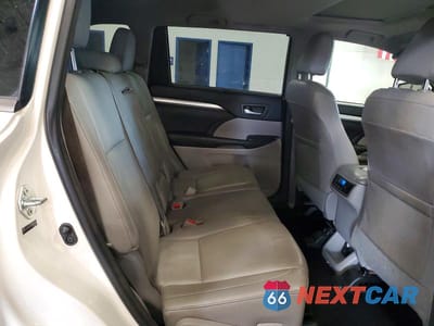 Zdjęcie 11 z 13 samochodu: 2014 TOYOTA HIGHLANDER XLE VIN:5TDJKRFH0ES067816 - miniatura