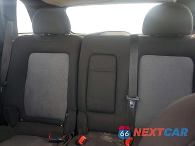Zdjęcie 10 z 13 samochodu: 2013 CHEVROLET CAPTIVA LT VIN:3GNAL3EK8DS602075 - miniatura