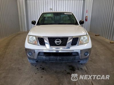 Piąte zdjęcie samochodu w środku: 2011 NISSAN FRONTIER SV V6 VIN:1N6AD0CU5BC429334 - miniatura
