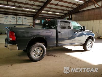 Trzecie zdjęcie samochodu z tyłu: 2017 RAM 2500 SLT VIN:3C6TR5DT6HG605935 - miniatura