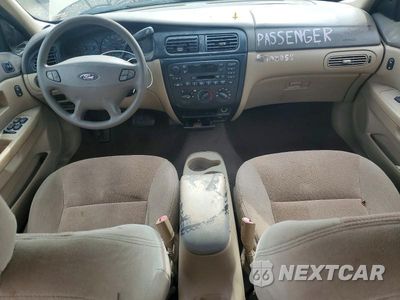 Zdjęcie 8 z 13 samochodu: 2001 FORD TAURUS SE VIN:1FAFP53U21G113528 - miniatura