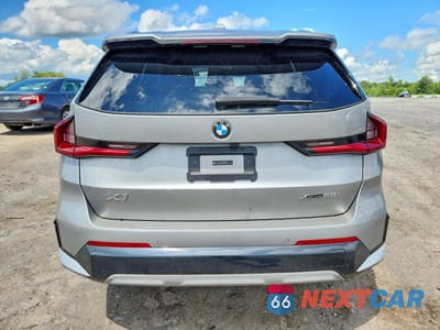Zdjęcie 6 z 12 samochodu: 2023 BMW X1 XDRIVE28I VIN:WBX73EF06P5W93263 - miniatura