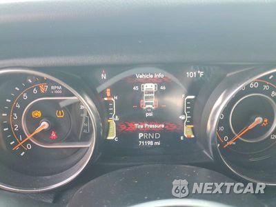 Zdjęcie 9 z 13 samochodu: 2021 JEEP WRANGLER UNLIMITED SAHARA VIN:1C4HJXEG4MW751216 - miniatura