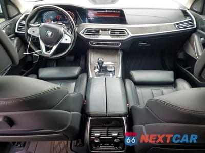 Zdjęcie 8 z 13 samochodu: 2019 BMW X7 XDRIVE40I VIN:5UXCW2C51KL089916 - miniatura
