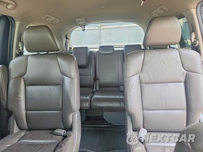Zdjęcie 10 z 13 samochodu: 2011 HONDA ODYSSEY EXL VIN:5FNRL5H62BB050746 - miniatura