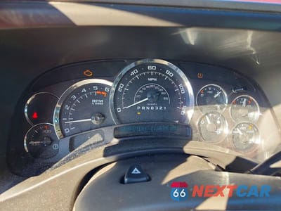 Zdjęcie 9 z 13 samochodu: 2006 CADILLAC ESCALADE ESV VIN:3GYFK66N96G225008 - miniatura