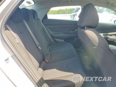 Zdjęcie 10 z 12 samochodu: 2025 HYUNDAI ELANTRA SE VIN:KMHLL4DGXSU036224 - miniatura