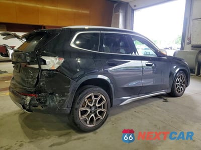 Trzecie zdjęcie samochodu z tyłu: 2024 BMW X1 XDRIVE28I VIN:WBX73EF09R5Z60818 - miniatura