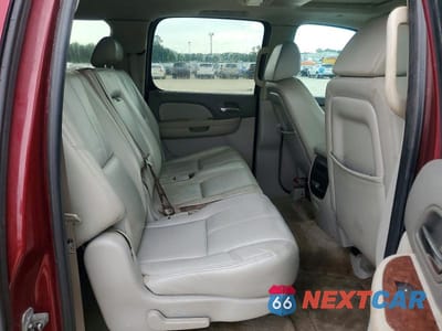 Zdjęcie 11 z 14 samochodu: 2007 CHEVROLET SUBURBAN C1500 VIN:3GNFC16J67G112743 - miniatura