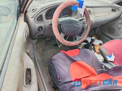 Zdjęcie 8 z 12 samochodu: 1998 FORD ESCORT SE VIN:1FAFP13P4WW285396 - miniatura