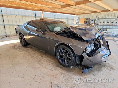 Czwarte zdjęcie samochodu z boku: 2020 DODGE CHALLENGER SXT VIN:2C3CDZAGXLH218386 - miniatura