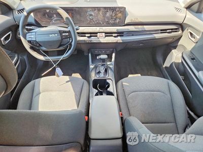 Zdjęcie 8 z 12 samochodu: 2025 KIA K4 LXS VIN:3KPFT4DE4SE101714 - miniatura