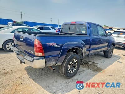 Trzecie zdjęcie samochodu z tyłu: 2005 TOYOTA TACOMA PRERUNNER ACCESS CAB VIN:5TETU62N95Z036242 - miniatura