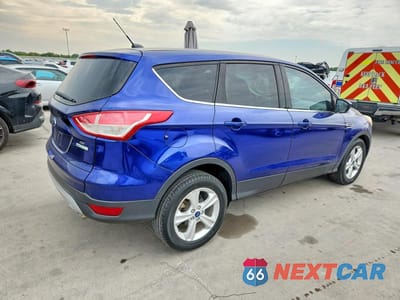 Trzecie zdjęcie samochodu z tyłu: 2015 FORD ESCAPE SE VIN:1FMCU0GX6FUC24908 - miniatura