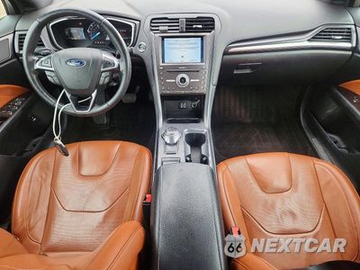 Zdjęcie 8 z 12 samochodu: 2019 FORD FUSION TITANIUM VIN:3FA6P0RU0KR137332 - miniatura