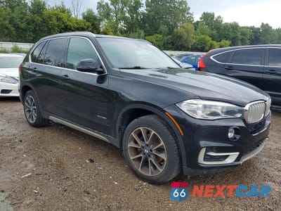 Czwarte zdjęcie samochodu z boku: 2017 BMW X5 XDRIVE35I VIN:5UXKR0C37H0V72827 - miniatura
