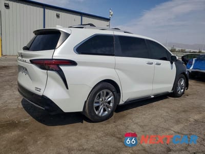 Trzecie zdjęcie samochodu z tyłu: 2022 TOYOTA SIENNA LIMITED 7-PASSENGER VIN:5TDZRKECXNS123773 - miniatura