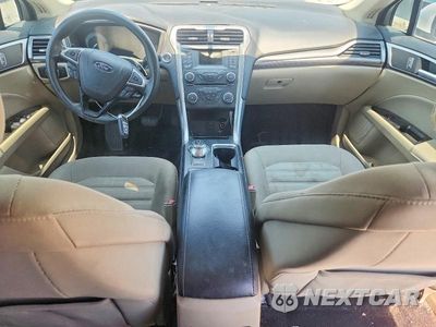 Zdjęcie 8 z 12 samochodu: 2017 FORD FUSION SE VIN:3FA6P0HD1HR145532 - miniatura