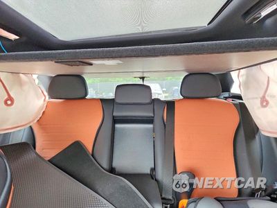 Zdjęcie 10 z 13 samochodu: 2026 MERCEDES-BENZ GLC 300 4MATIC VIN:W1NKM4HB6TF558696 - miniatura