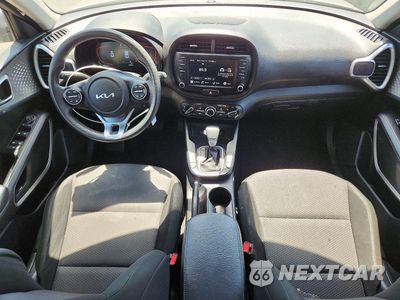 Zdjęcie 8 z 12 samochodu: 2023 KIA SOUL LX VIN:KNDJ23AU5P7861015 - miniatura