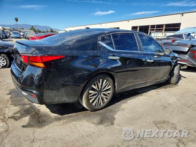 Trzecie zdjęcie samochodu z tyłu: 2024 NISSAN ALTIMA SV VIN:1N4BL4DV5RN379354 - miniatura