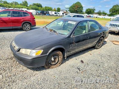 2000 TOYOTA CAMRY LE 4T1BG22K7YU971866 - główne zdjęcie licytacji z USA - miniatura