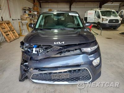 Piąte zdjęcie samochodu w środku: 2022 KIA SOUL LX VIN:KNDJ23AU3N7829032 - miniatura
