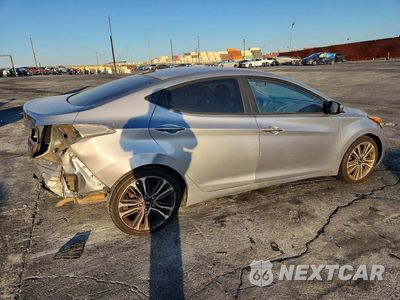 Trzecie zdjęcie samochodu z tyłu: 2016 HYUNDAI ELANTRA SE VIN:5NPDH4AE9GH702259 - miniatura