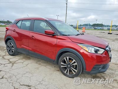 Czwarte zdjęcie samochodu z boku: 2020 NISSAN KICKS SV VIN:3N1CP5CVXLL526000 - miniatura