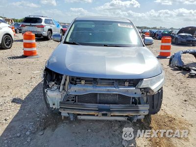 Piąte zdjęcie samochodu w środku: 2016 MITSUBISHI OUTLANDER SE/SEL VIN:JA4AD3A3XGZ034028 - miniatura