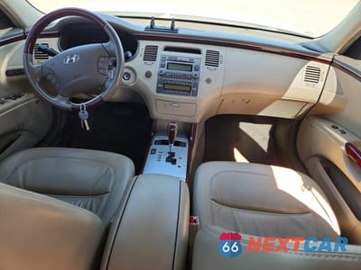 Zdjęcie 8 z 14 samochodu: 2008 HYUNDAI AZERA LIMITED VIN:KMHFC46FX8A309240 - miniatura