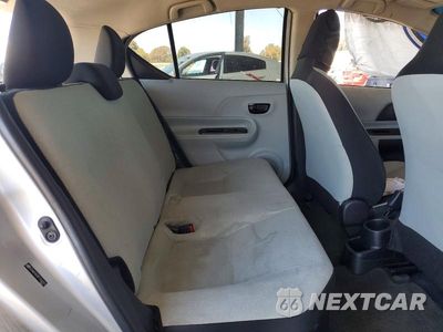 Zdjęcie 10 z 12 samochodu: 2014 TOYOTA PRIUS C ONE VIN:JTDKDTB32E1566927 - miniatura