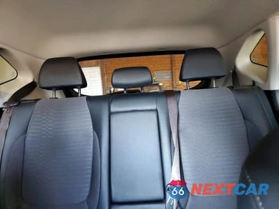 Zdjęcie 10 z 13 samochodu: 2021 KIA SELTOS S VIN:KNDEUCAA4M7177280 - miniatura