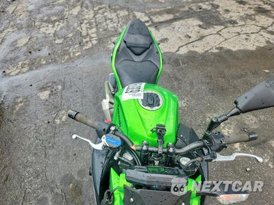 Piąte zdjęcie samochodu w środku: 2024 KAWASAKI ER500 VIN:ML5ERGE15RDA23461 - miniatura