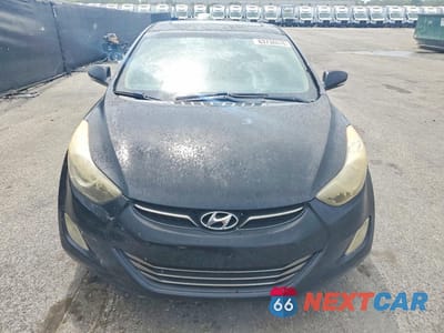 Piąte zdjęcie samochodu w środku: 2012 HYUNDAI ELANTRA LIMITED VIN:5NPDH4AE3CH148050 - miniatura