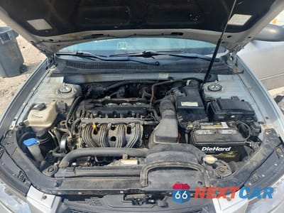 Zdjęcie 11 z 12 samochodu: 2006 HYUNDAI SONATA GLS VIN:KMHEU46C16A110413 - miniatura
