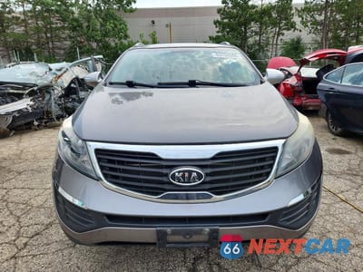 Piąte zdjęcie samochodu w środku: 2011 KIA SPORTAGE LX VIN:KNDPB3A2XB7054619 - miniatura