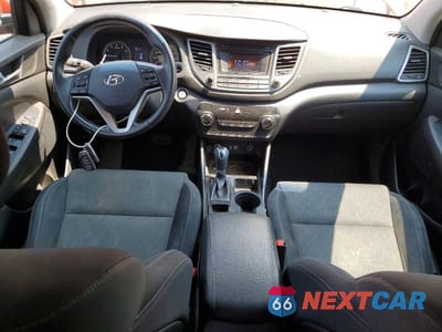 Zdjęcie 8 z 12 samochodu: 2016 HYUNDAI TUCSON SPORT VIN:KM8J3CA24GU248375 - miniatura