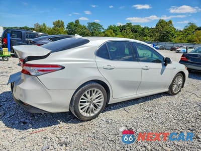 Trzecie zdjęcie samochodu z tyłu: 2018 TOYOTA CAMRY HYBRID XLE VIN:4T1B21HK3JU508712 - miniatura