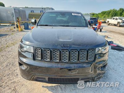 Piąte zdjęcie samochodu w środku: 2017 JEEP GRAND CHEROKEE LAREDO VIN:1C4RJEAG6HC745732 - miniatura