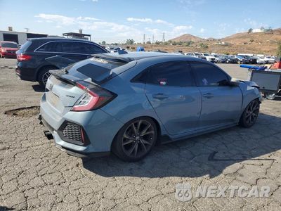 Trzecie zdjęcie samochodu z tyłu: 2018 HONDA CIVIC SPORT VIN:SHHFK7G47JU206696 - miniatura