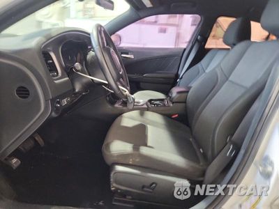 Zdjęcie 7 z 13 samochodu: 2019 DODGE CHARGER SXT VIN:2C3CDXBG0KH572712 - miniatura